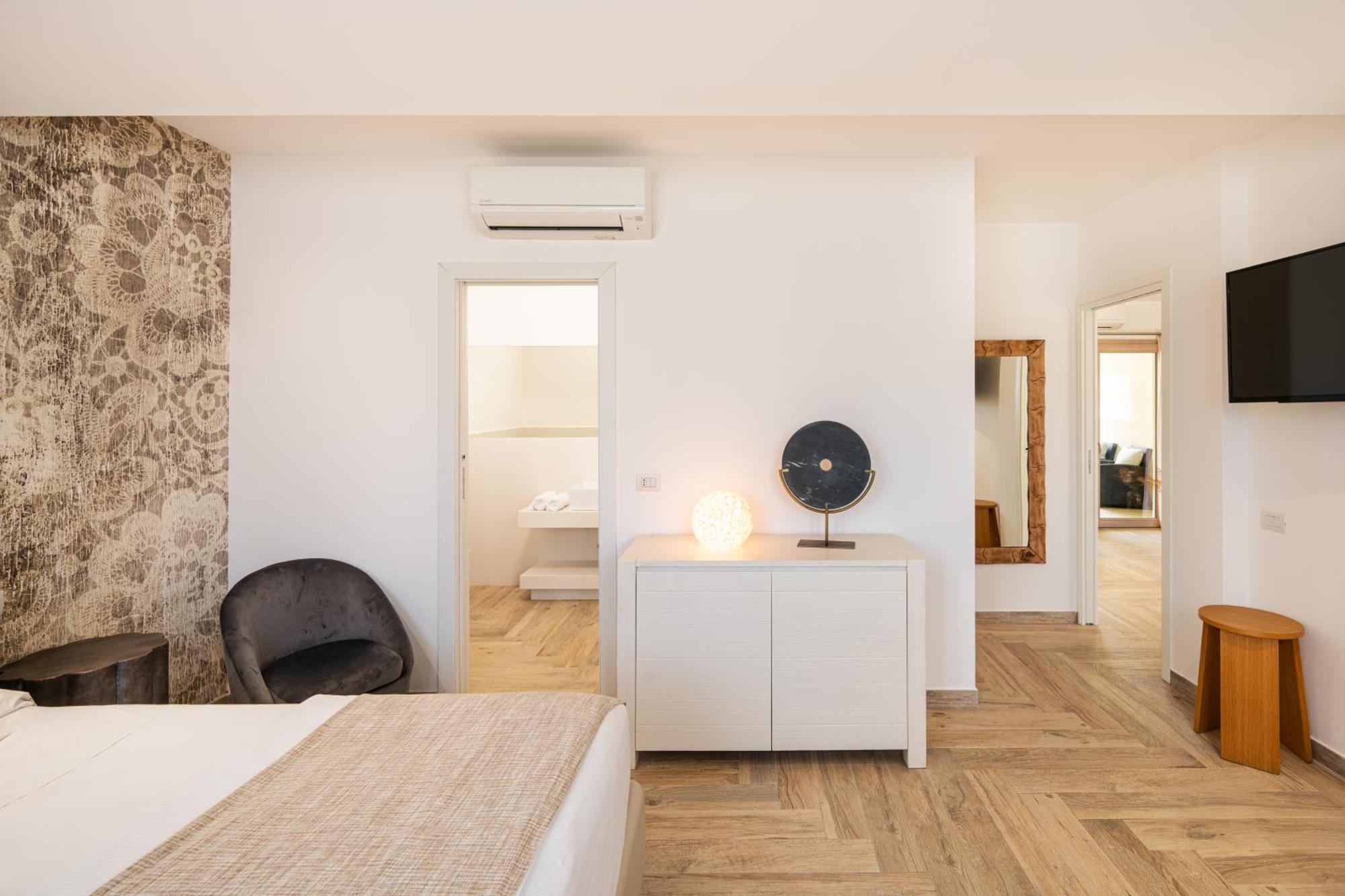 Suimi'S Hotel Villasimius Eksteriør bilde