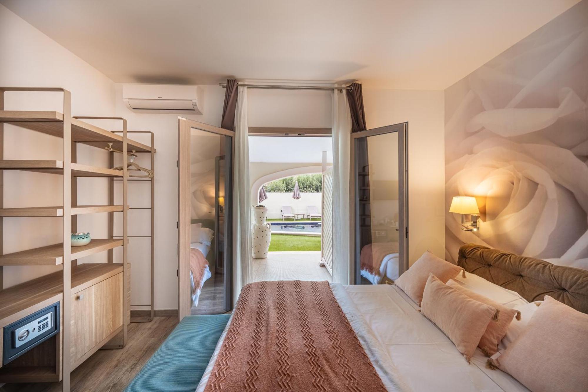 Suimi'S Hotel Villasimius Eksteriør bilde