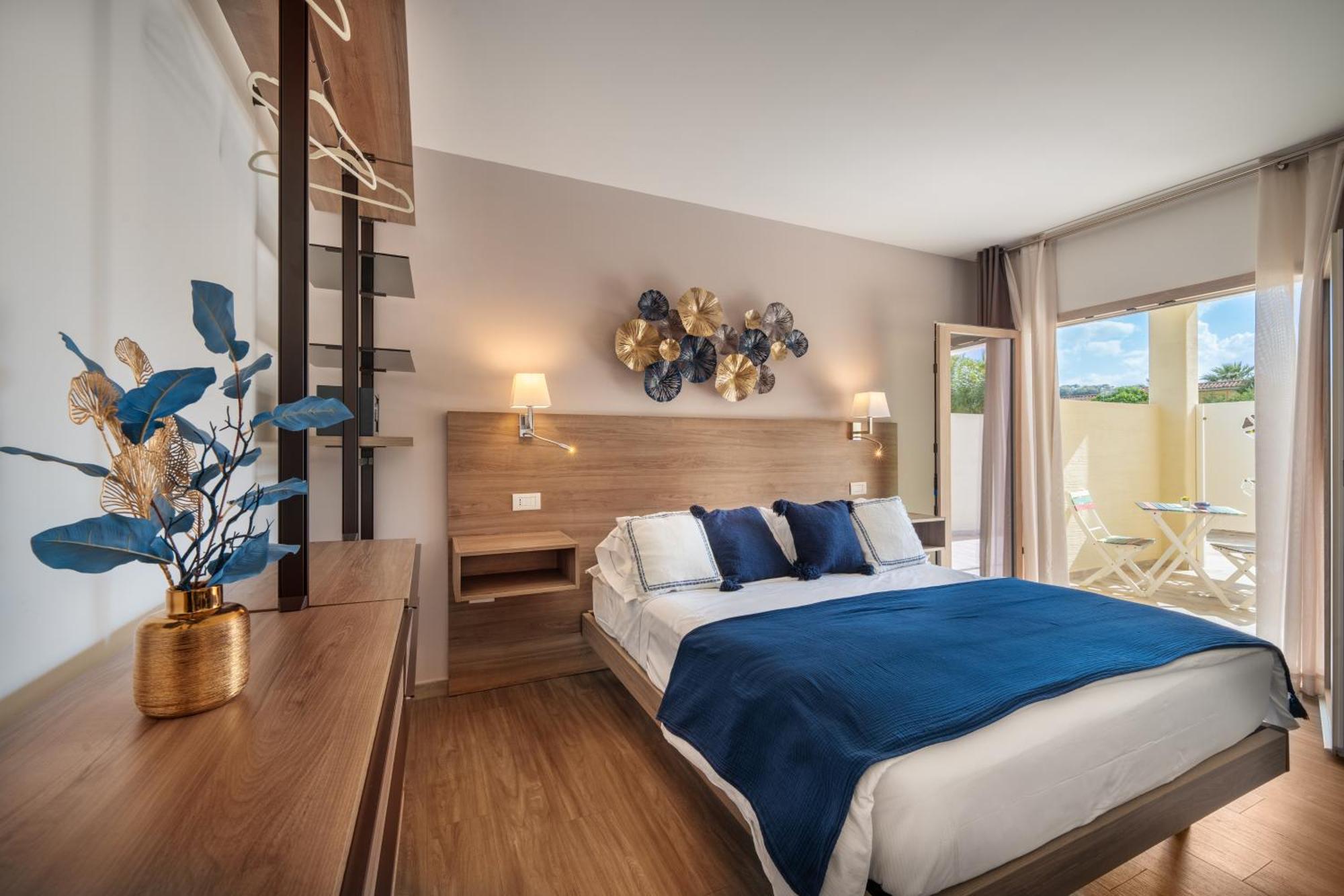 Suimi'S Hotel Villasimius Eksteriør bilde