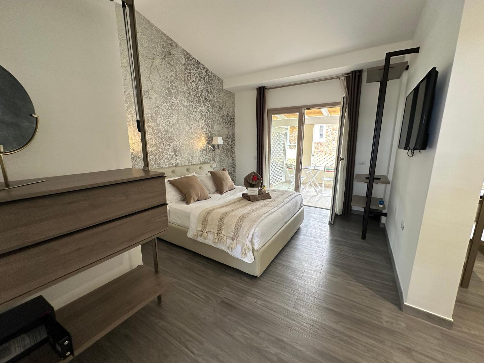Suimi'S Hotel Villasimius Eksteriør bilde